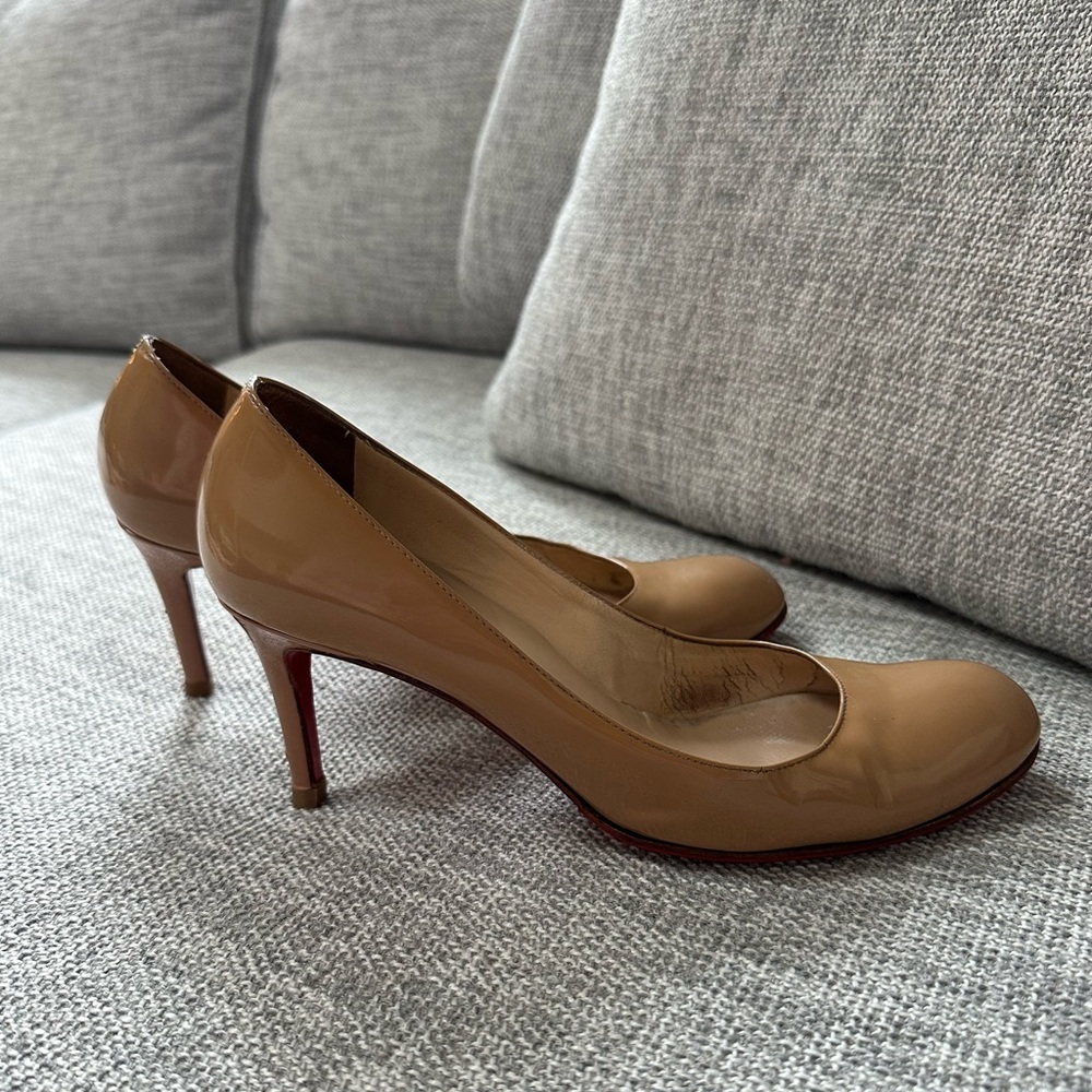 Louboutin Simple Pump 85 Nude Patent Calf Almond Toe - Picture 4 of 9